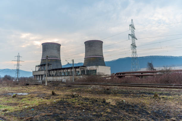 istock thermoelectric power plant facing bankruptcy 653763412