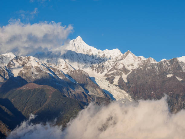 Landscape of China Yunnan Meili Snow Mountain. Landscape of China Yunnan Meili Snow Mountain. meili stock pictures, royalty-free photos & images
