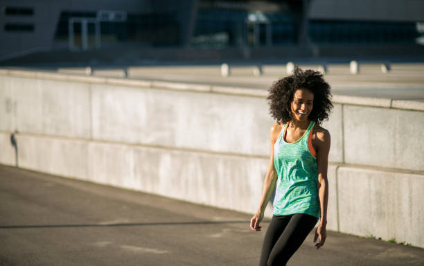 istock Sporty young woman 653835818