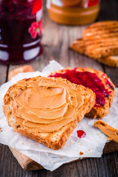 istock Peanut butter and jelly toast 653857612