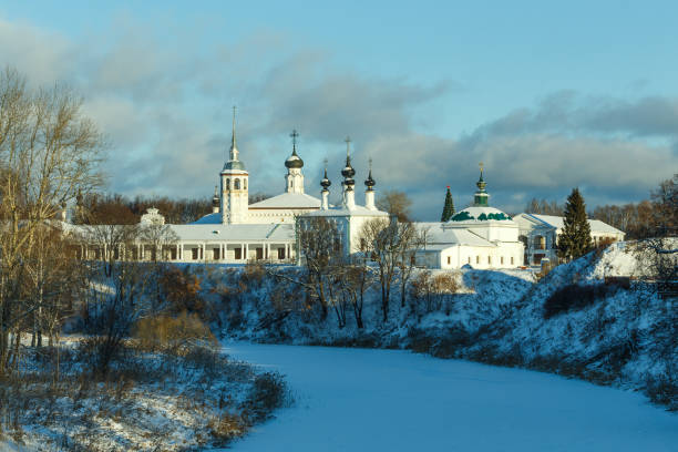 istock Center of Suzdal in winter 653887084