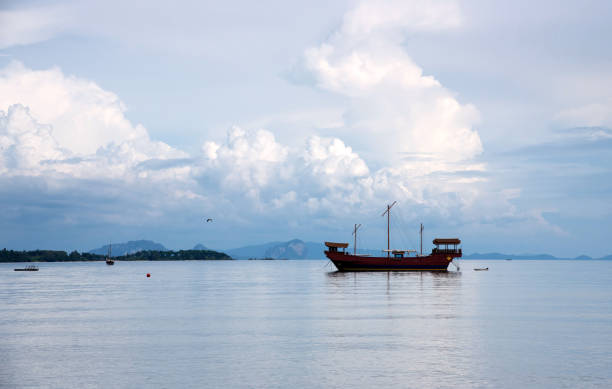 istock Boat parking on sea 653897240