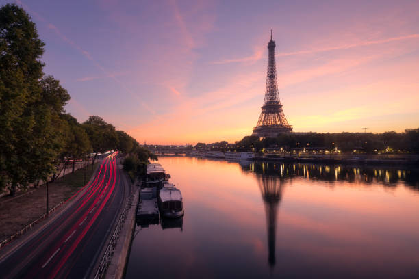 istock Eiffel Tower and the Seine river at Sunrise, Paris 653899676