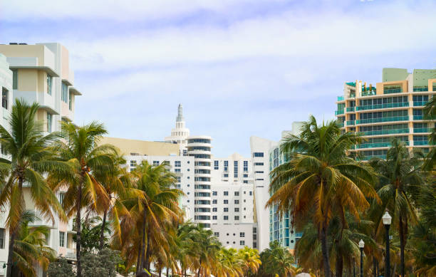 istock Miami South Beach, Art Deco District 653902484