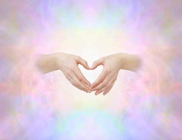 istock Sacred heart hand sign 653912204