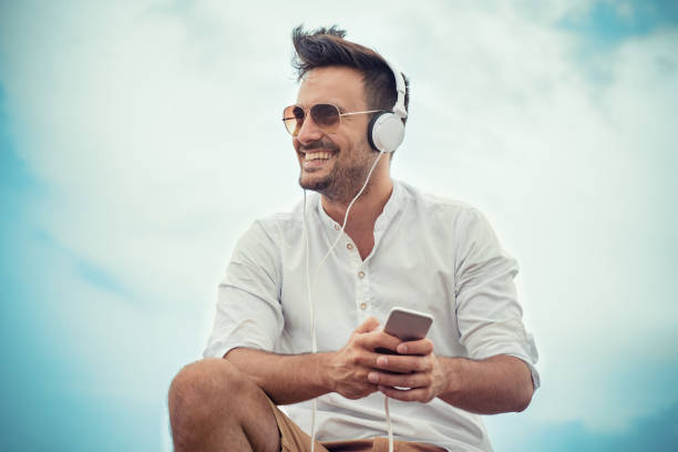 istock Listening to music 653949924