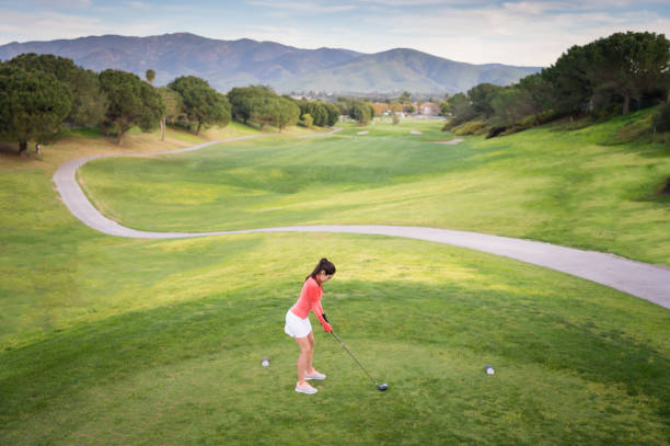 istock Young Hispanic Women Playing Golf 653975758
