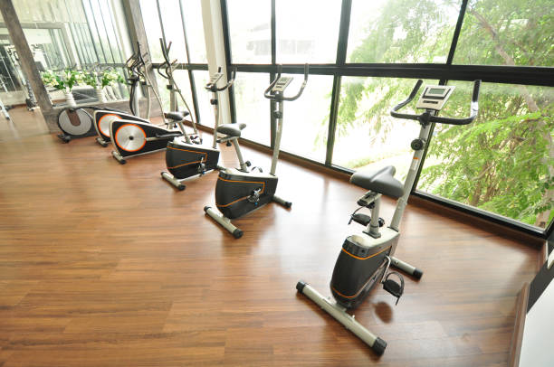 istock Fitness and gym equipment 654080188