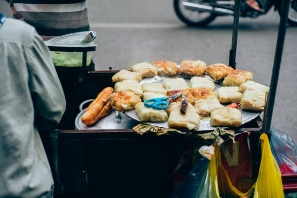 istock Vietnamese street food 654135264