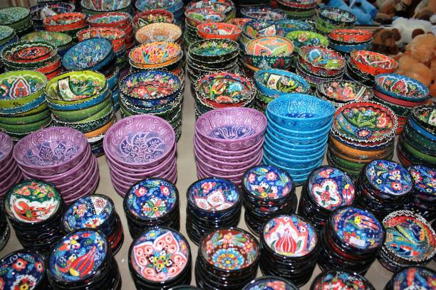 istock Traditional souvenirs at Souk in Jordan 654148812