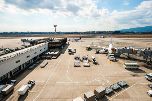 istock View of an airport 654172014