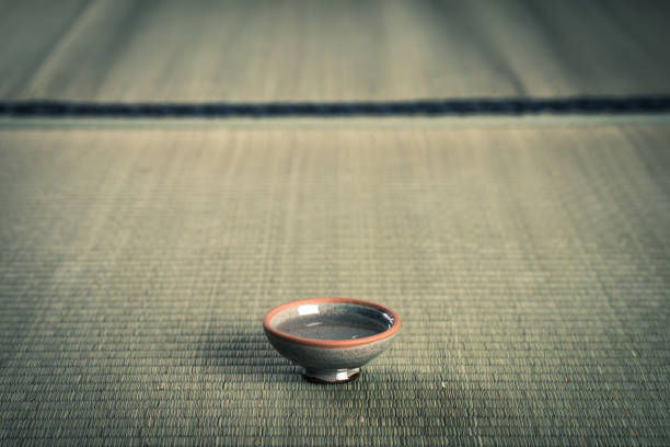 I use a sake and tatami mats