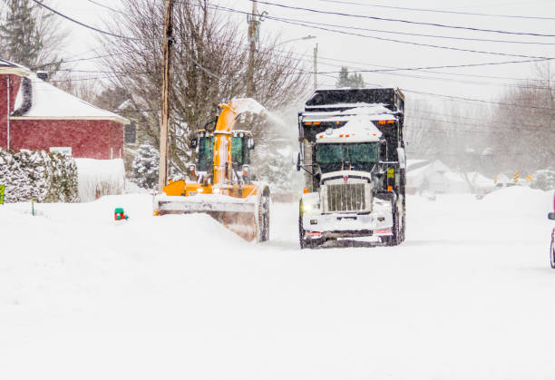 операция по удалению снега - monteregie county стоковые фото и изображения