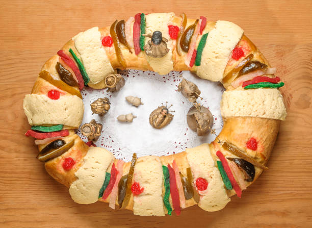 istock Epiphany cake, kings cake, or rosca de reyes 654366950