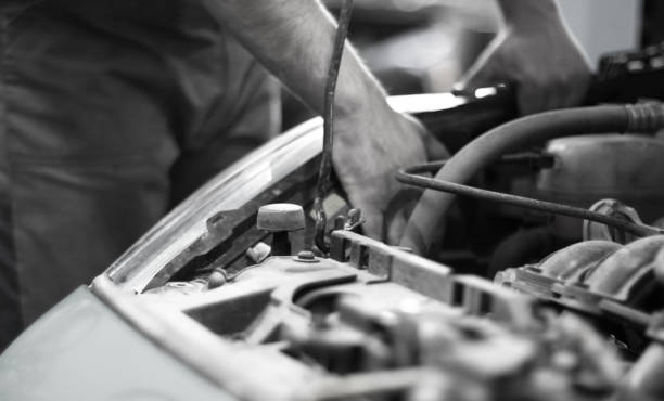 istock Auto mechanic service and repair 654376538