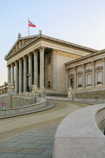 parliament building, vienna, austria - austrian parliament imagens e fotografias de stock