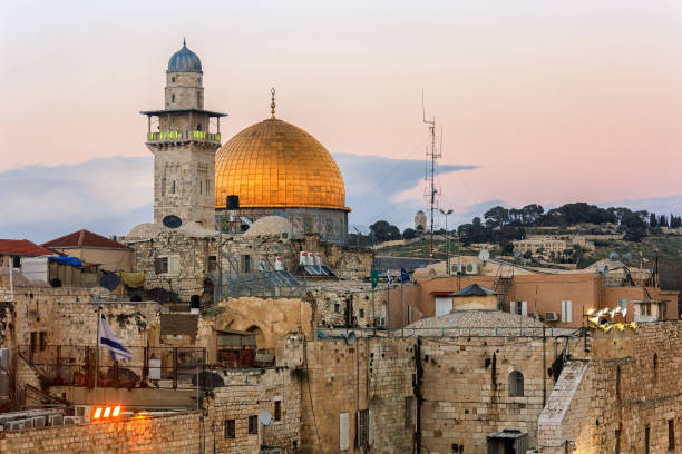 istock Jerusalem Old City - Temple Mount - Twilight 654442658