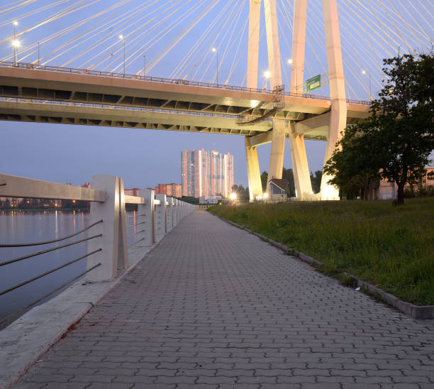 istock Cable stayed bridge and embankment of Neva river. 654485638