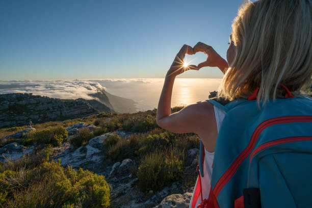 istock Young woman loving hiking Table Mountain 654559664