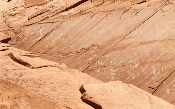 canyon de chelly, monumento nacional, arizona - cave painting indigenous culture art arizona fotografías e imágenes de stock