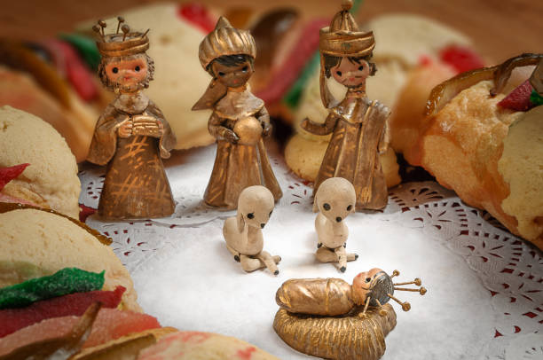 istock Epiphany cake, kings cake, or rosca de reyes 654747450