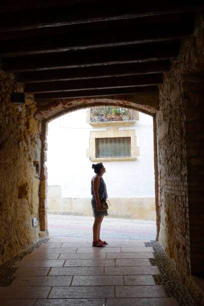 istock Woman looking in the street 654781996