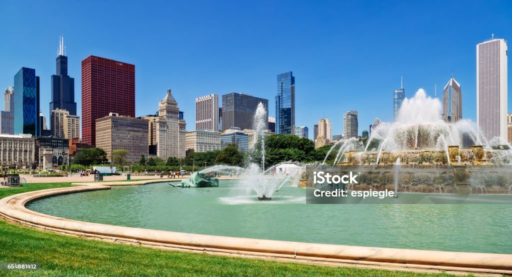 Chicago cityscape and Buckingham Fountain Millennium Park - Chicago Stock Photo