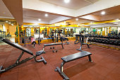 interieur-des-modernen-fitnessraum.jpg?b=1&s=170x170&k=20&c=kOLzwVu2fplZJzDuV_-Ev-pJjBXotFnd7jaKkwQODmk=