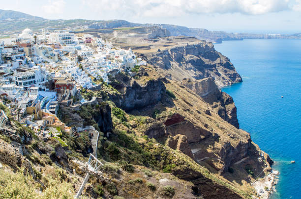istock Seacoast of Santorini, Greece 654993618