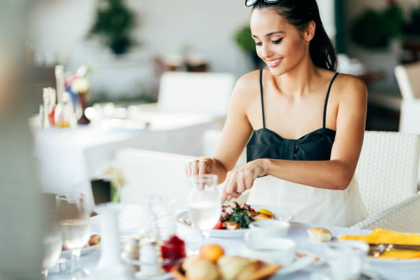 istock Stunning lady having lunch in restaurant 655050586