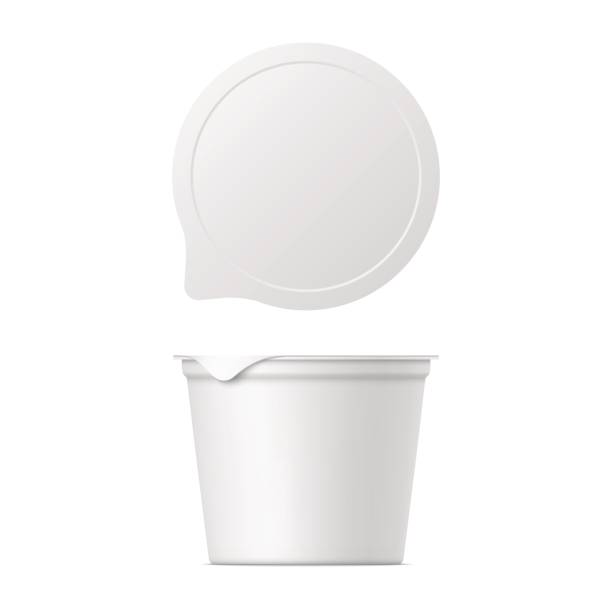 realistische joghurt, eis oder saure creme-paket - milk bottle milk bottle empty stock-grafiken, -clipart, -cartoons und -symbole
