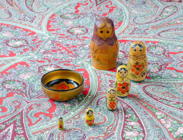 istock Russian nesting dolls on the traditional handkerchief. 655103790