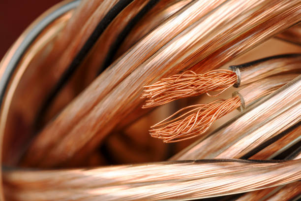 スピーカーのワイヤーの束 - copper ストックフォトと画像