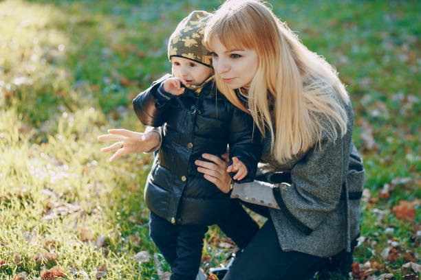 istock mom and daughter 655242652