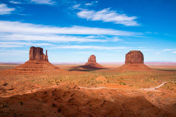 istock Monument Valley, United States 655415352