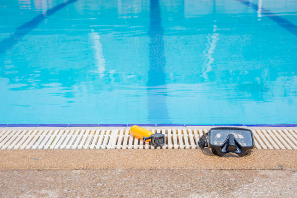 istock action camera and mask nearside the pool swimming 655600794