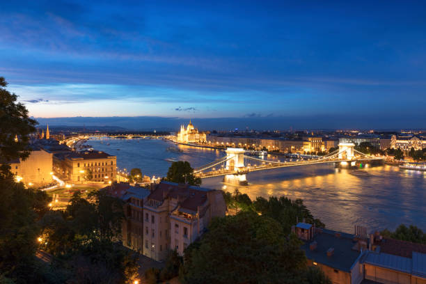 istock Budapest Chain Bridge and Parliament 655644066