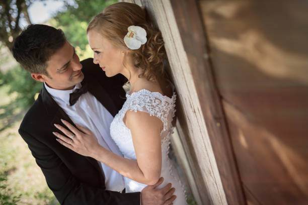 istock Beautiful bride and groom pre wedding shooting 655758064