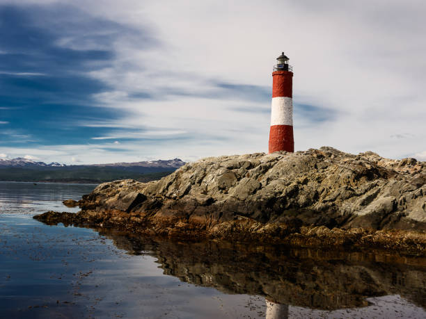 istock Lighthouse Les eclaireurs in Beagle Channel near Ushuaia 655897828