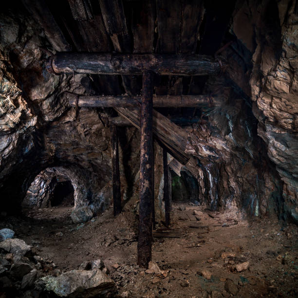 istock Wooden pillars in the old mine 655998810
