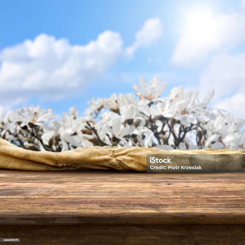 Table Is Empty Empty Table Stock Photo - Download Image Now - Agricultural Field ...