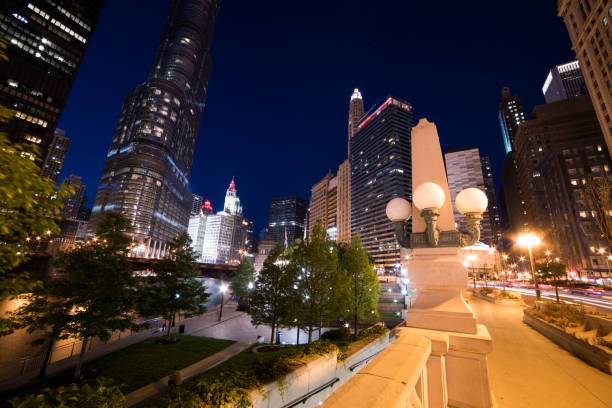 istock View of Downtown Chicago at Night 656026082