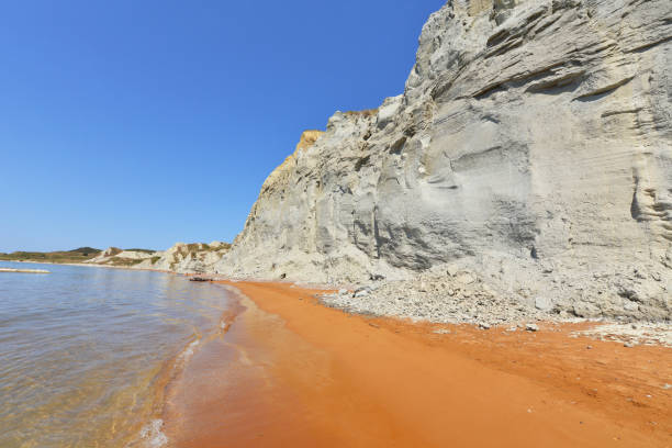 spiaggia di xi - greece crete beach island foto e immagini stock