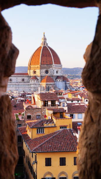 vista de florença da torre arnolfo florença - palazzo vecchio piazza della signoria florence italy italy - fotografias e filmes do acervo