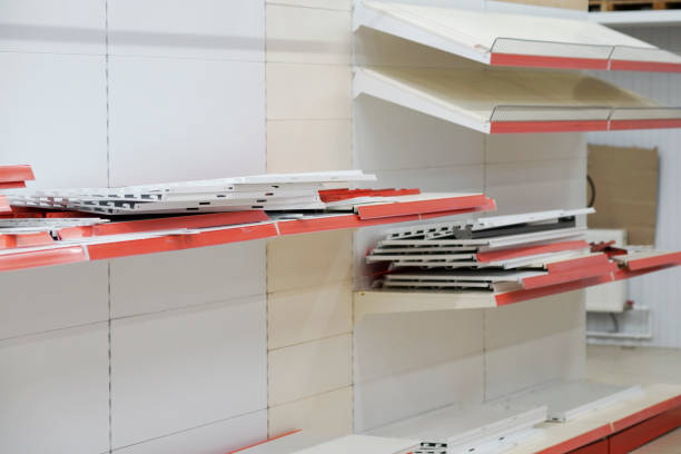 istock installation of racks for trade, Assembly and disassembly 656129190