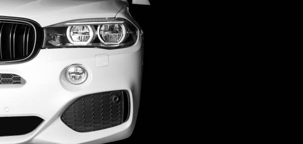 vista frontal do exterior de carro branco de esporte de luxo - sedan black luxury car - fotografias e filmes do acervo