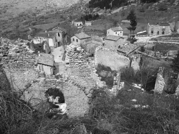 istock the ghost town of fracture 656248978