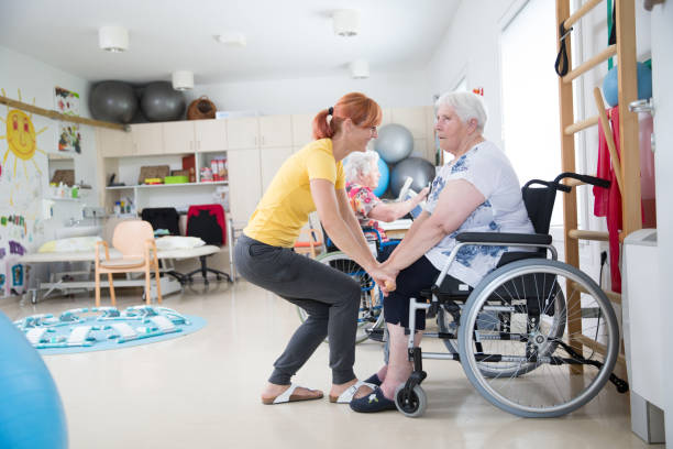 istock Senior Woman In The Retirement Community Having Physical Therapy 656325846