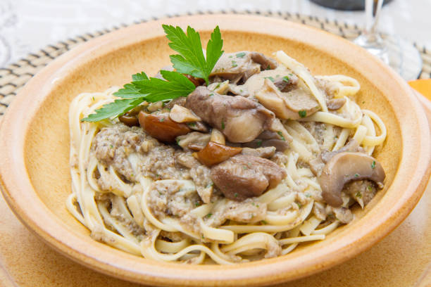 istock crock dish with tagliatelle and mushrooms 656342556