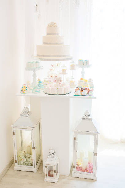 istock beautiful wedding cake with white roses 656386732